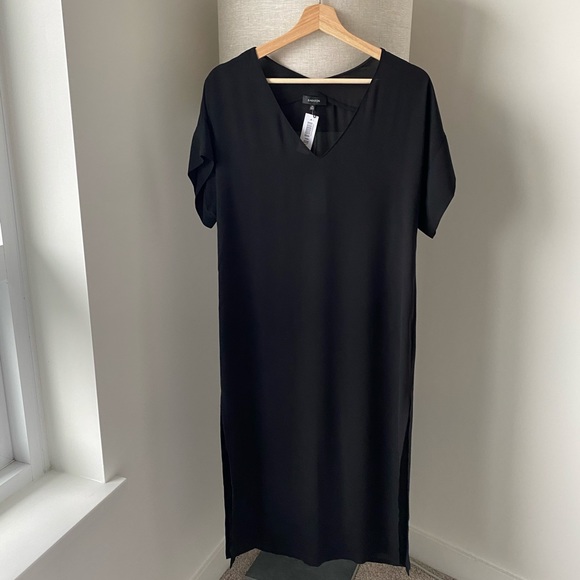 Aritzia Dresses & Skirts - Aritzia Babaton JESSIE DRESS